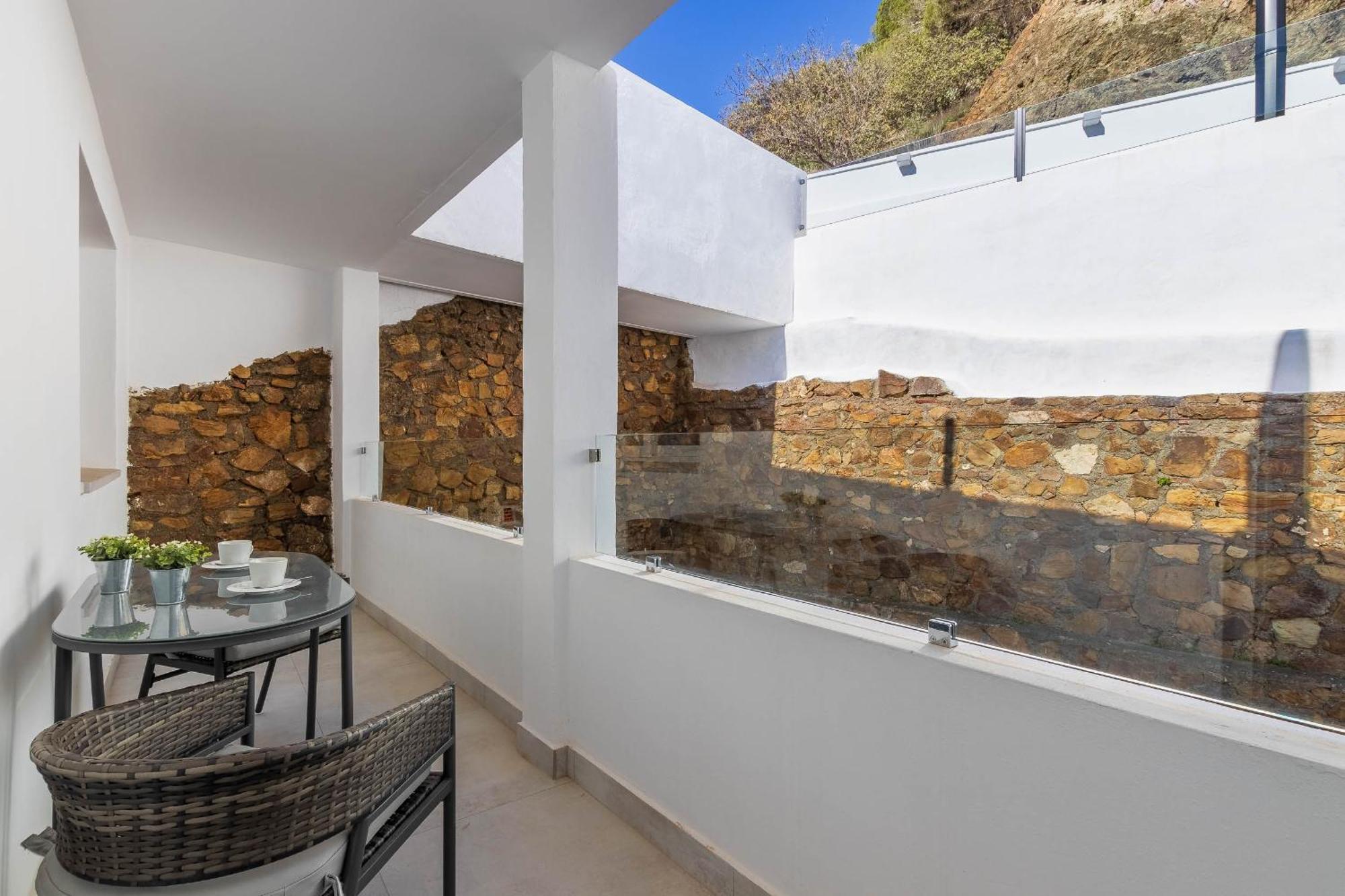Caminito Rey & Banderas Spa Relax Carratraca Exterior photo