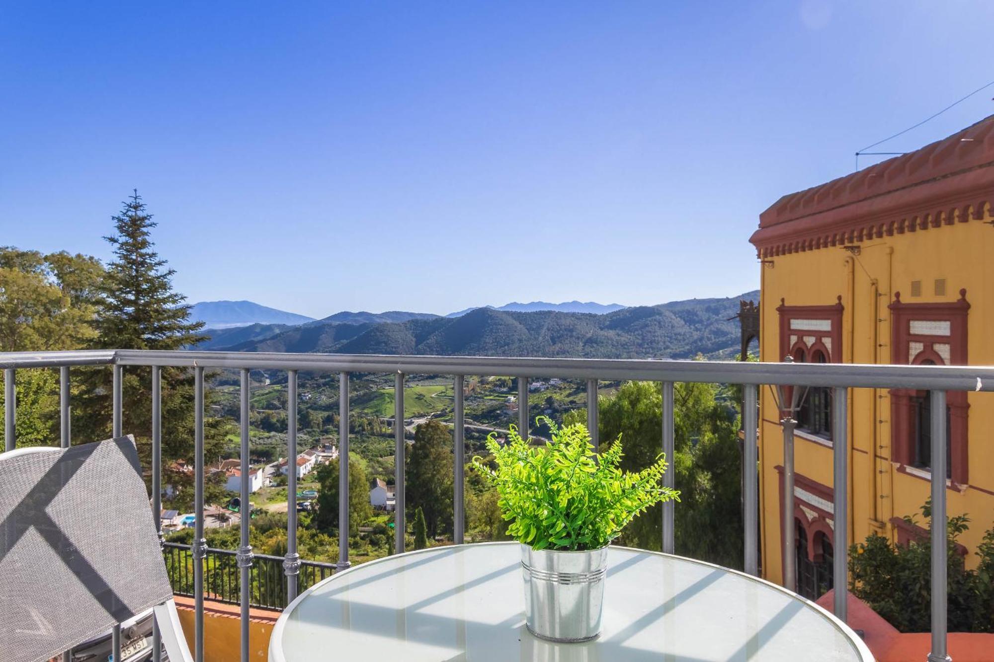 Caminito Rey & Banderas Spa Relax Carratraca Exterior photo