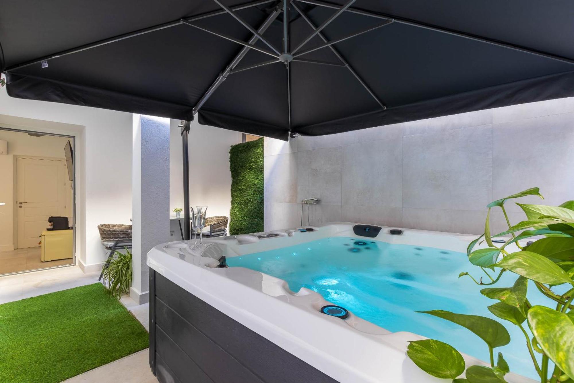 Caminito Rey & Banderas Spa Relax Carratraca Exterior photo